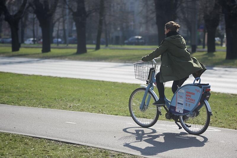 Dziennie w 14 gminach metropolii odnotowywanych jest nawet 13 tys. wypożyczeń rowerów publicznych