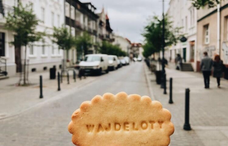 Specjalne ciasteczka z nawami ulic dzielnicy - po polsku i niemiecku, to jedna z atrakcji Nocy Wrzeszcza