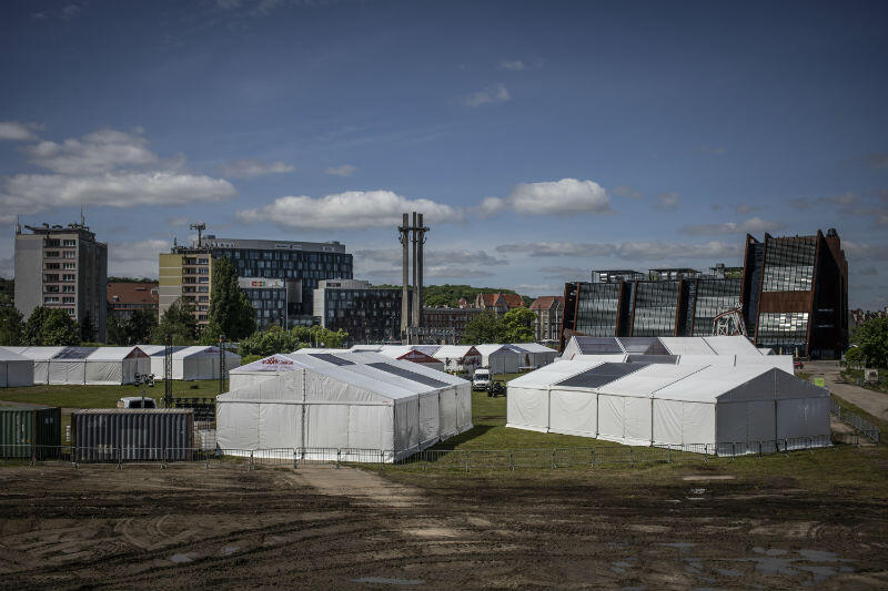 Strefa Społeczna to 13 namiotów ustawionych przy Europejskim Centrum Solidarności 