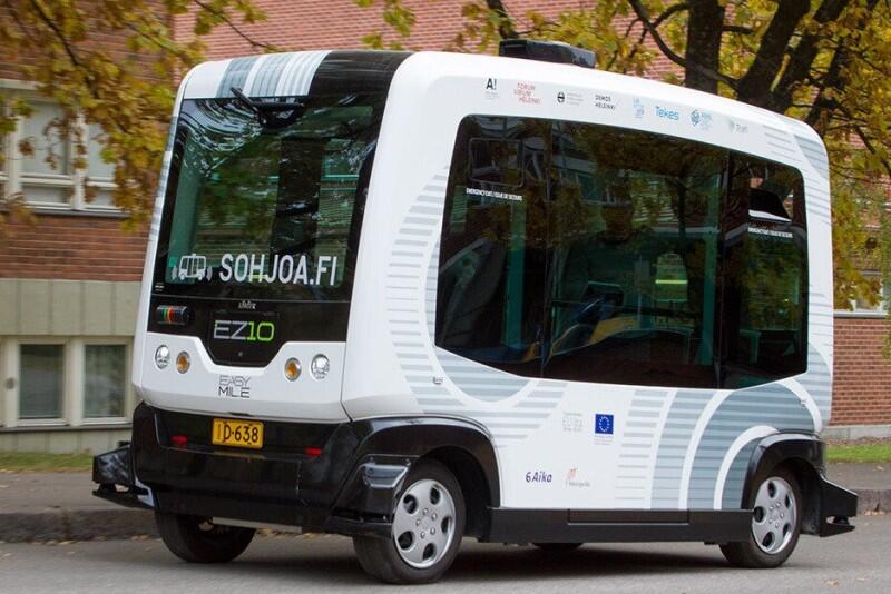 Tak wyglądają autonomiczne busy EZ10, produkowane przez firmę Easymile. Jeden z nich będzie we wrześniu woził pasażerów w Oliwie
