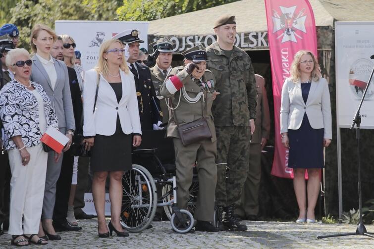 W uroczystości wzięła udział m.in. Przewodnicząca RMG Agnieszka Owczarczak oraz kombatanci
