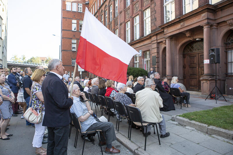 1 września 2019 r. Uroczystości na ul. Kładki 24. W budynku dawnej Victoriaschule mieścił się obóz przejściowy dla Polaków z Gdańska