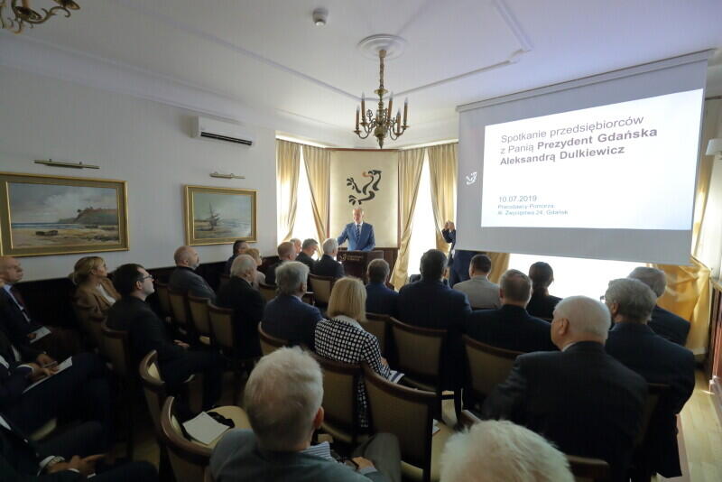 Spotkanie otworzył Zbigniew Canowiecki prezydent Pracodawców Pomorza