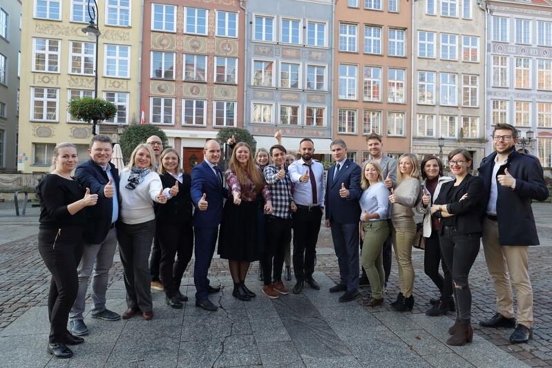 Grupa ukraińskich gości poznaje naszą demokrację lokalną i zwiedza miasto