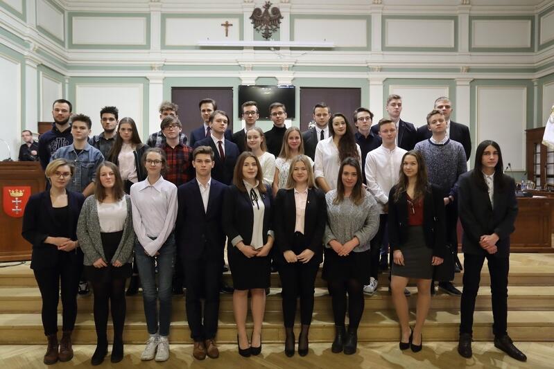 Młodzieżowa Rada Miasta Gdańska, 8 grudnia 2017 r. Po tegorocznych wyborach, rada V kadencji także rozpocznie swoją działalność w grudniu