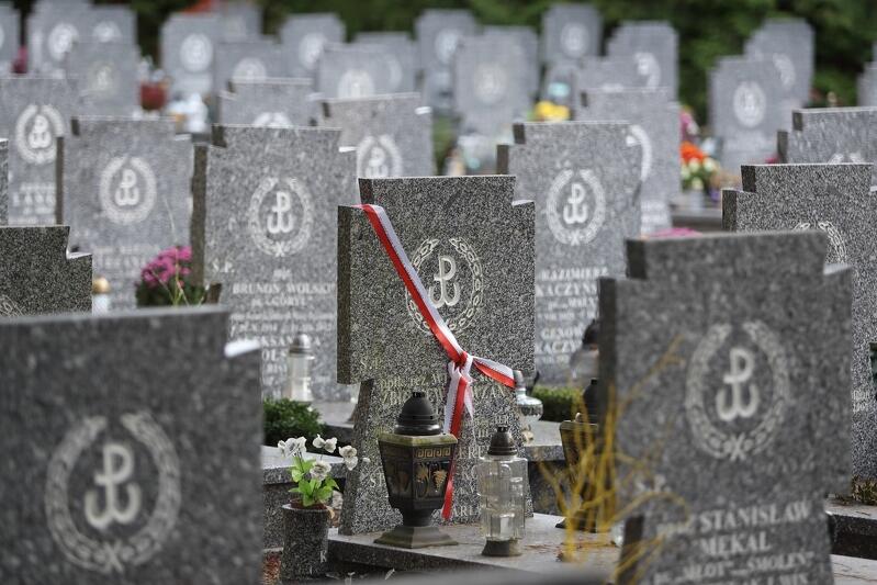 Na Cmentarzu Łostowickim mieści się Kwatera Żołnierzy Armii Krajowej