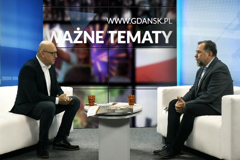 Program Wszystkie Strony Miasta. Nz. (od prawej) Łew Zacharczyszyn, konsul Ukrainy w Gdańsku i prowadzący Marek Wałuszko