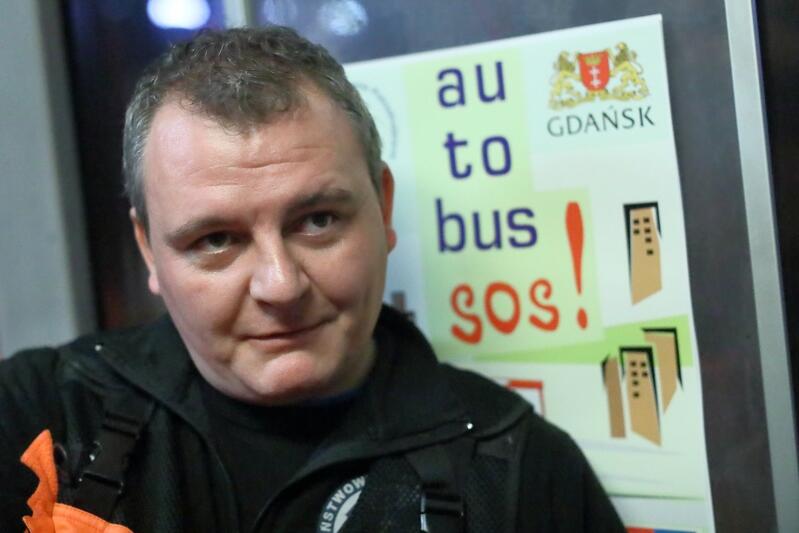 Artur Stefan, ratownik medyczny na pokładzie Autobusu SOS