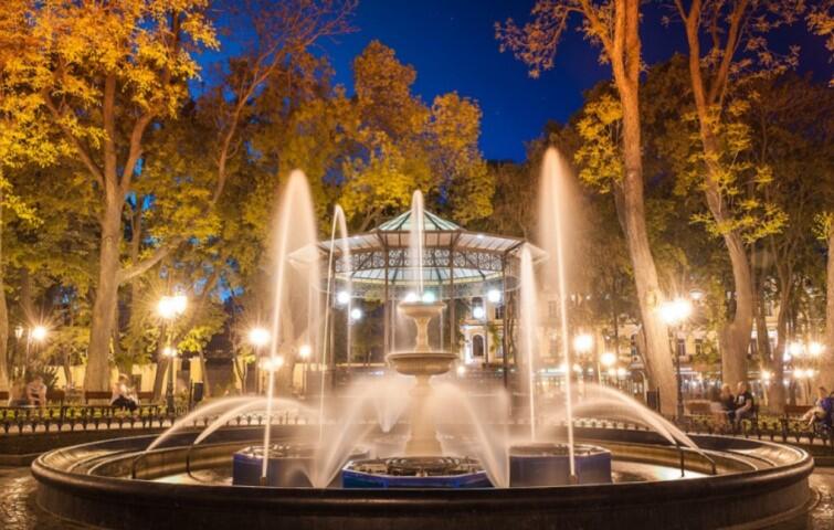 Odessa to miasto parków i malowniczych podwórek