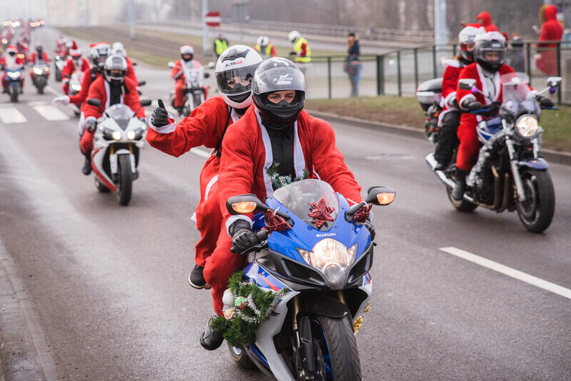 Akcja „Mikołaje na motocyklach” to największa charytatywna motocyklowa parada w Polsce. W tym roku odbędzie się już po raz 17.