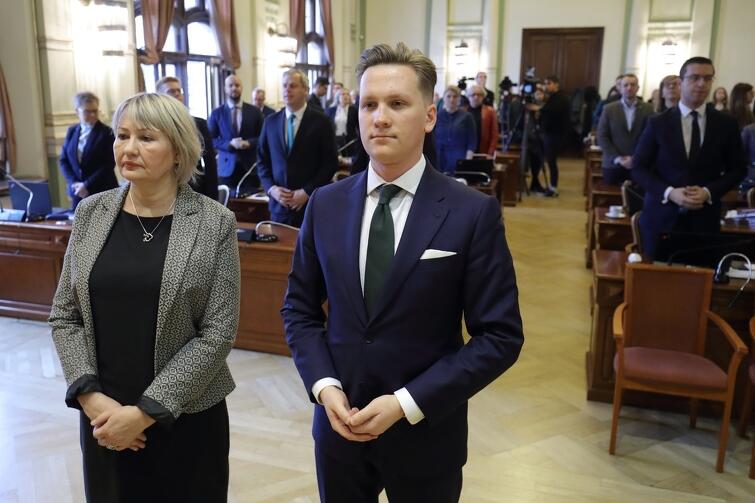 W trakcie listopadowego posiedzenia ślubowanie Radnego Miasta Gdańska złożyli Barbara Imianowska i Przemysław Majewski z klubu PiS