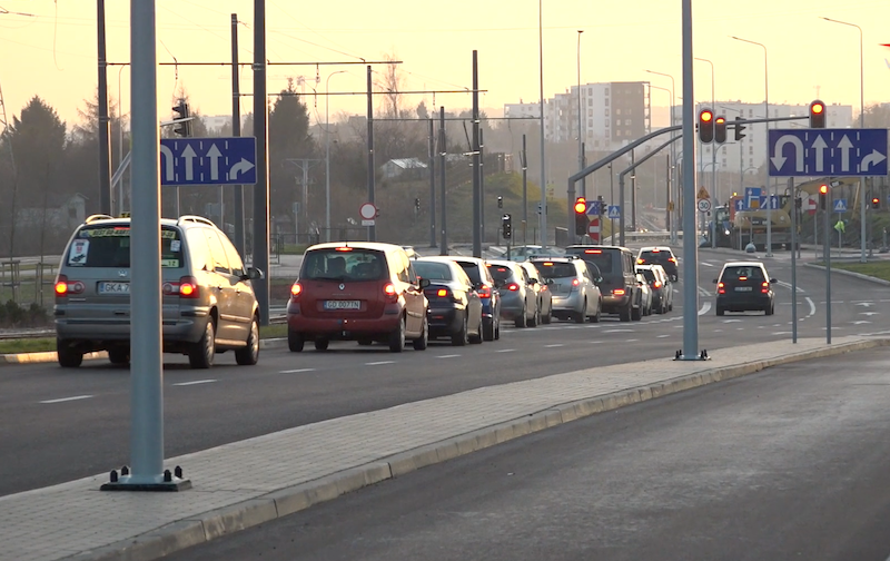 W pierwszym dniu uruchomienia nowych odcinków dróg, zdecydowanie większy ruch był w rejonie ulic Bulońskiej i Myśliwskiej