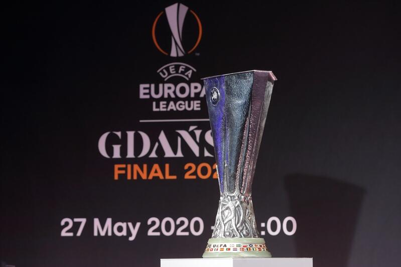 To trofeum zdobędzie najlepszy zespół Ligi Europy. Puchar prezentowany był podczas XVII Gdańskiej Gali Sportu