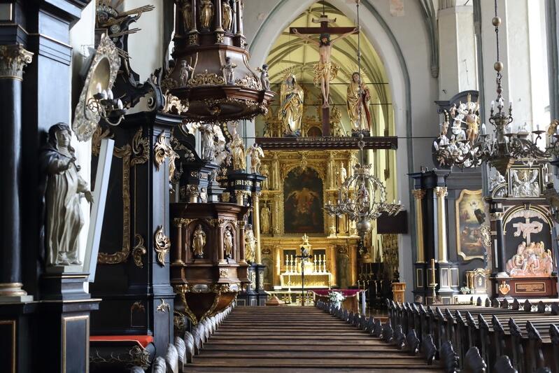 Wnętrze Bazyliki św. Mikołaja w Gdańsku
