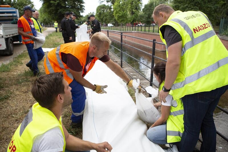 Poza konferencjami i zajęciami warsztatowymi, Gdańskie Wody regularnie przeprowadzają też ćwiczenia przeciwpowodziowe na terenie miasta