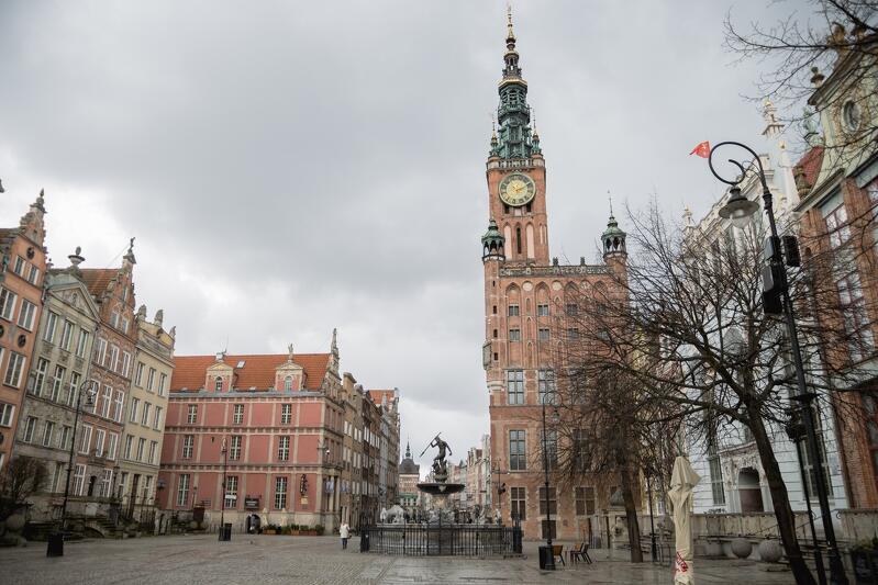 Opustoszały dziś Gdańsk pamięta o turystach