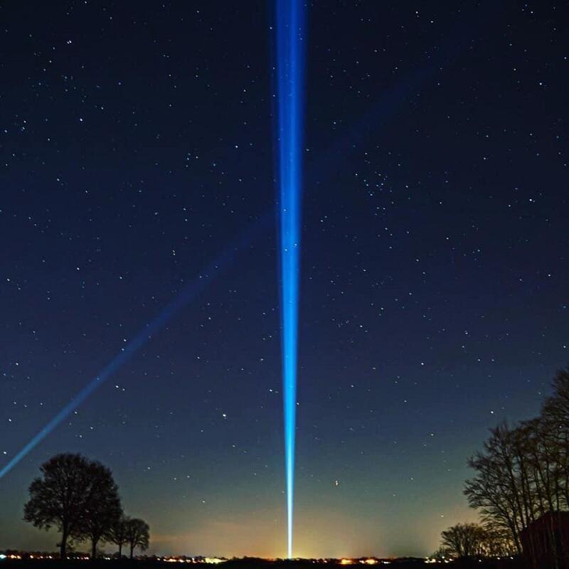 Świetlna atrakcja widoczna będzie w promieniu kilku kilometrów od gdańskiej Letnicy. Nz. pokaz CLF lighting w Holandii.