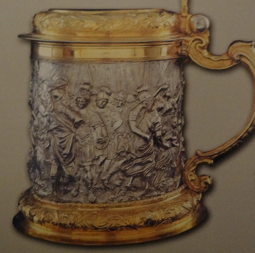Ozdobny, cenny kufel, dzieło mistrza Andreasa Haidta, koniec XVII wieku