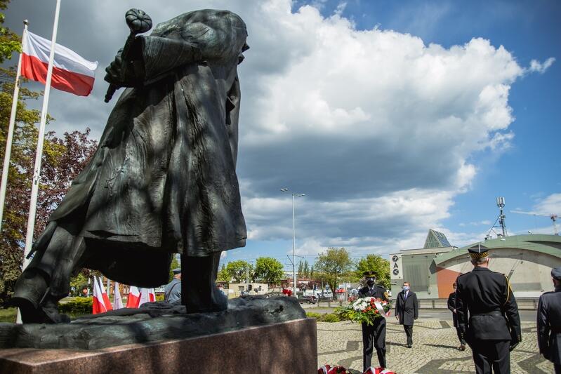 Pomnik Józefa Piłsudskiego we Wrzeszczu został odsłonięty w 2006 r. i jest efektem obywatelskiej inicjatywy, wspartej przez Miasto Gdańsk