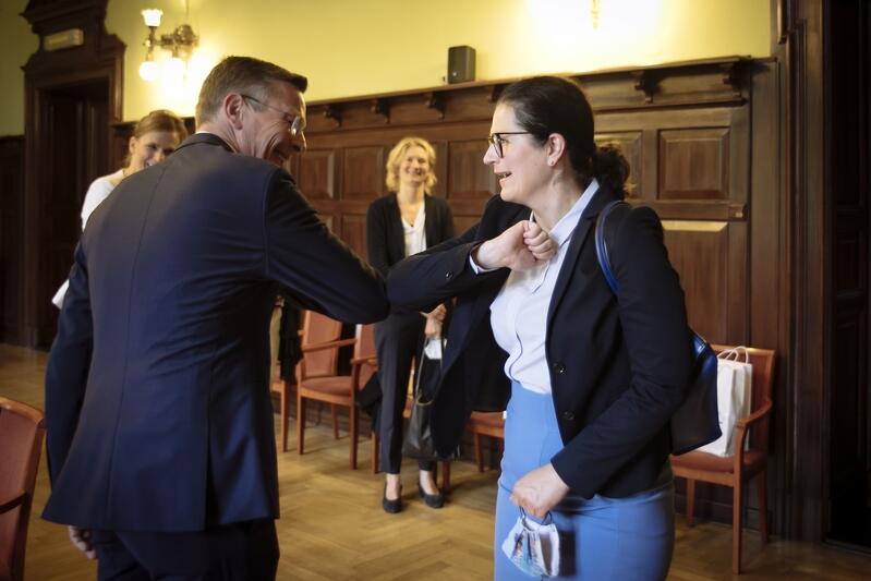 Spotkanie Prezydent Gdańska Aleksandry Dulkiewicz z prezydentem Parlamentu Bremeńskiego Frankiem Imhoffem odbyło się w gmachu Nowego Ratusza