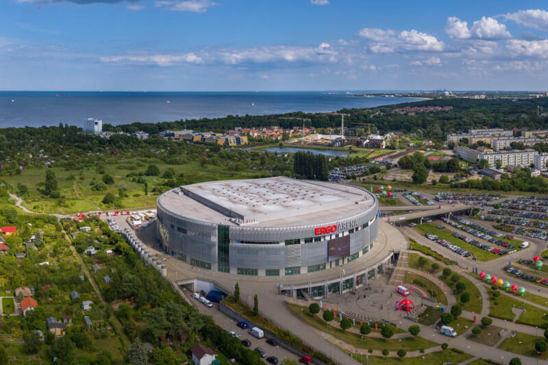 Ergo Arena zaprasza przez cały weekend do swojej strefy relaksu pod chmurką, w której będą odbywały się pokazy filmowe i projekcje koncertów światowych gwiazd