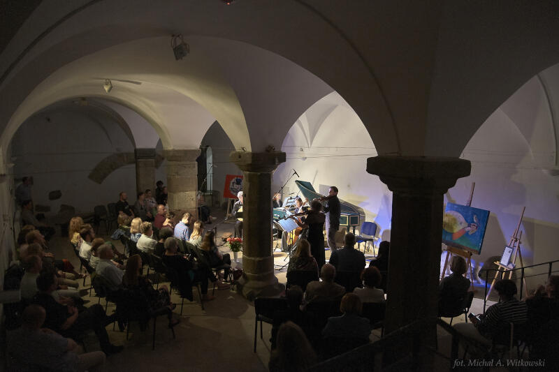 Kameralne koncerty na instrumentach historycznych odbywają się również w Muzeum Archeologicznym