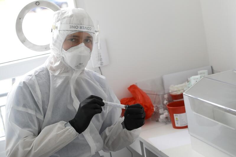 Na Pomorzu wykonano dotychczas prawie 154 tysiące testów na obecność koronawirusa - od początku epidemii w regionie wykryto 1737 zachorowań, w tym 544 w Gdańsku
