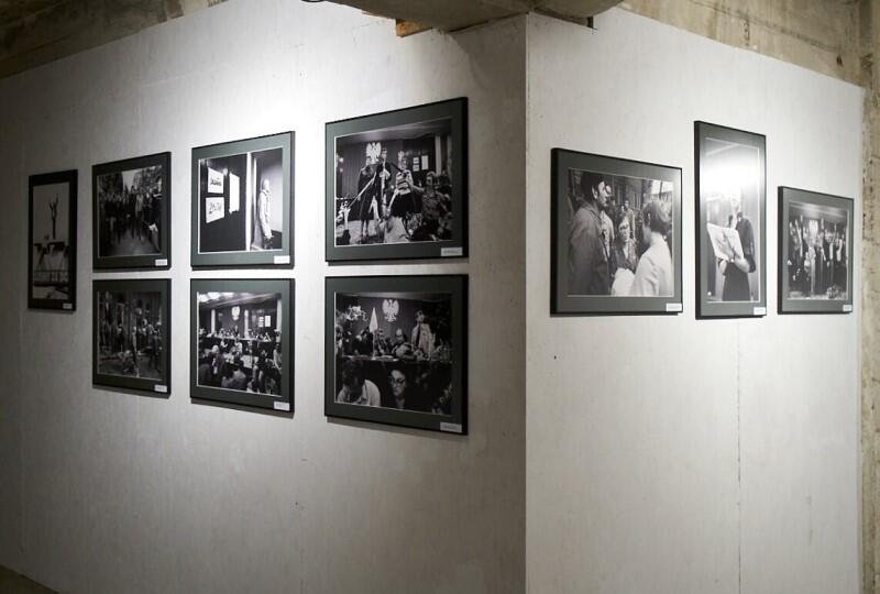 Przez najbliższe tygodnie archiwalne fotografie obejrzeć można na wystawie w WL4 na terenie dawnej Stoczni Cesarskiej