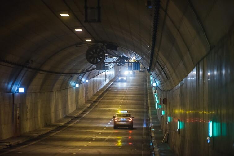 Tunel pod Martwą Wisłą budowano w latach 2013-2016