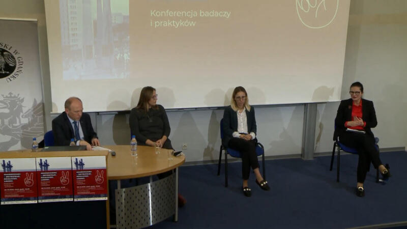 Od lewej: prof. Cezary Obracht-Prondzyński, Dorota Karaś, Agnieszka Buczyńska i prezydent Aleksandra Dulkiewicz
