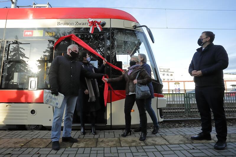W Gdańsku od teraz są już 54 tramwaje mające swoich patronów