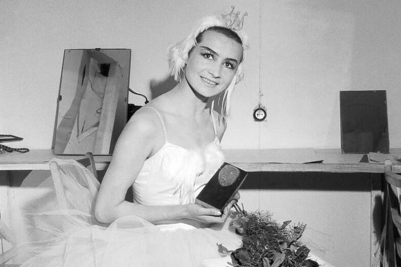 Alicja Boniuszko była od 1956 roku solistką, a następnie primabaleriną baletu Państwowej Opery Bałtyckiej