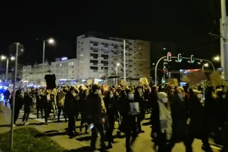 Około godz. 22.45 uczestnicy marszu do Oliwy dotarli do centrum Wrzeszcza
