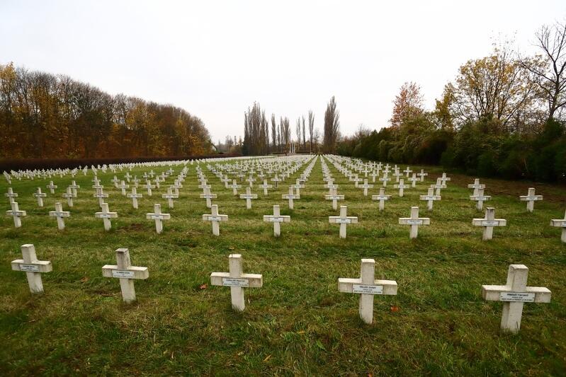 Wojskowy Cmentarz Francuski w Gdańsku przy ul.Powstańców Warszawskich