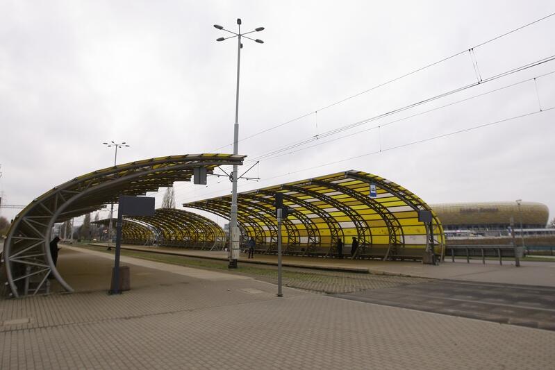 „Stadion” - taką nazwę od poniedziałku, 23 listopada, nosić będą dotychczasowe przystanki „Stadion Energa Gdańsk”