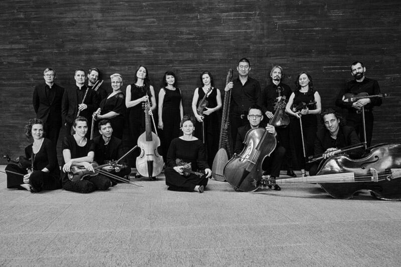 {oh!} Orkiestra Historyczna to dynamicznie i konsekwentnie rozwijający się zespół założony w 2012 roku - obecnie jeden z czołowych polskich zespołów muzyki dawnej w Polsce