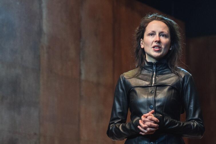 Katarzyna Dałek za pełnowymiarową, niezwykle charakterystyczną bohaterkę otrzymała nagrodę podczas prestiżowych Kaliskich Spotkań Teatralnych