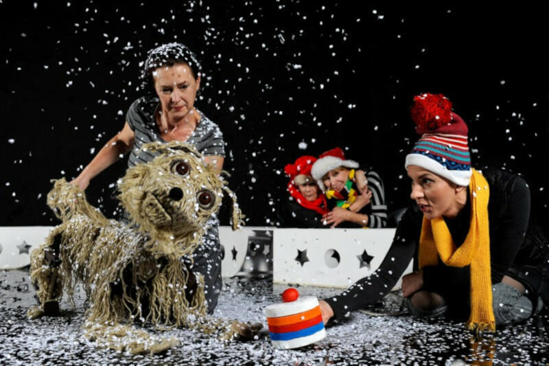 „Baltic. Pies na krze” to pierwszy spektakl dokumentalny dla dzieci zrealizowany przez Teatr Miniatura