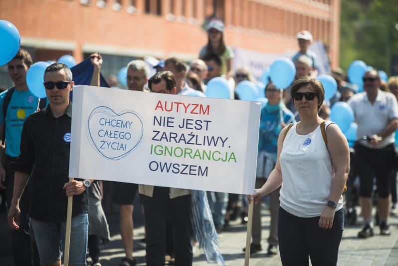 27 kwietnia 2019 roku manifestacja ulicami Gdańska Solidarnie dla autyzmu   