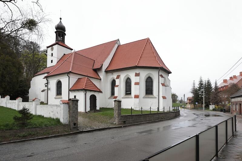 Historia kościoła w Świętym Wojciechu sięga XIV wieku