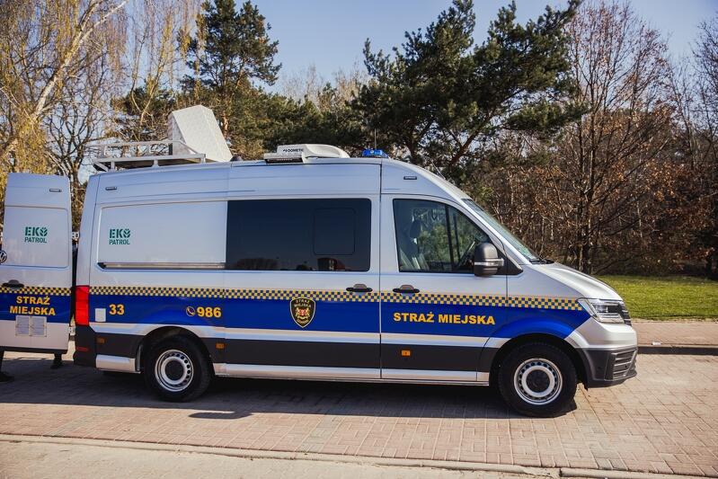 Pojazd specjalistyczny Straży Miejskiej w Gdańsku, zwany niekiedy Smogobusem