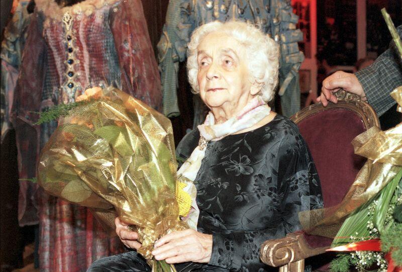 Profesor Janina Jarzynowna-Sobczak podczas uroczystości 50-lecia Opery Bałtyckiej w Gdansku - 04.12.1999